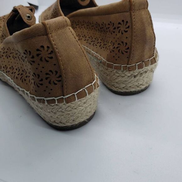 Easy Street Zenon Womens Espadrille Slip On Sneakers Size 8 - Picture 7 of 8